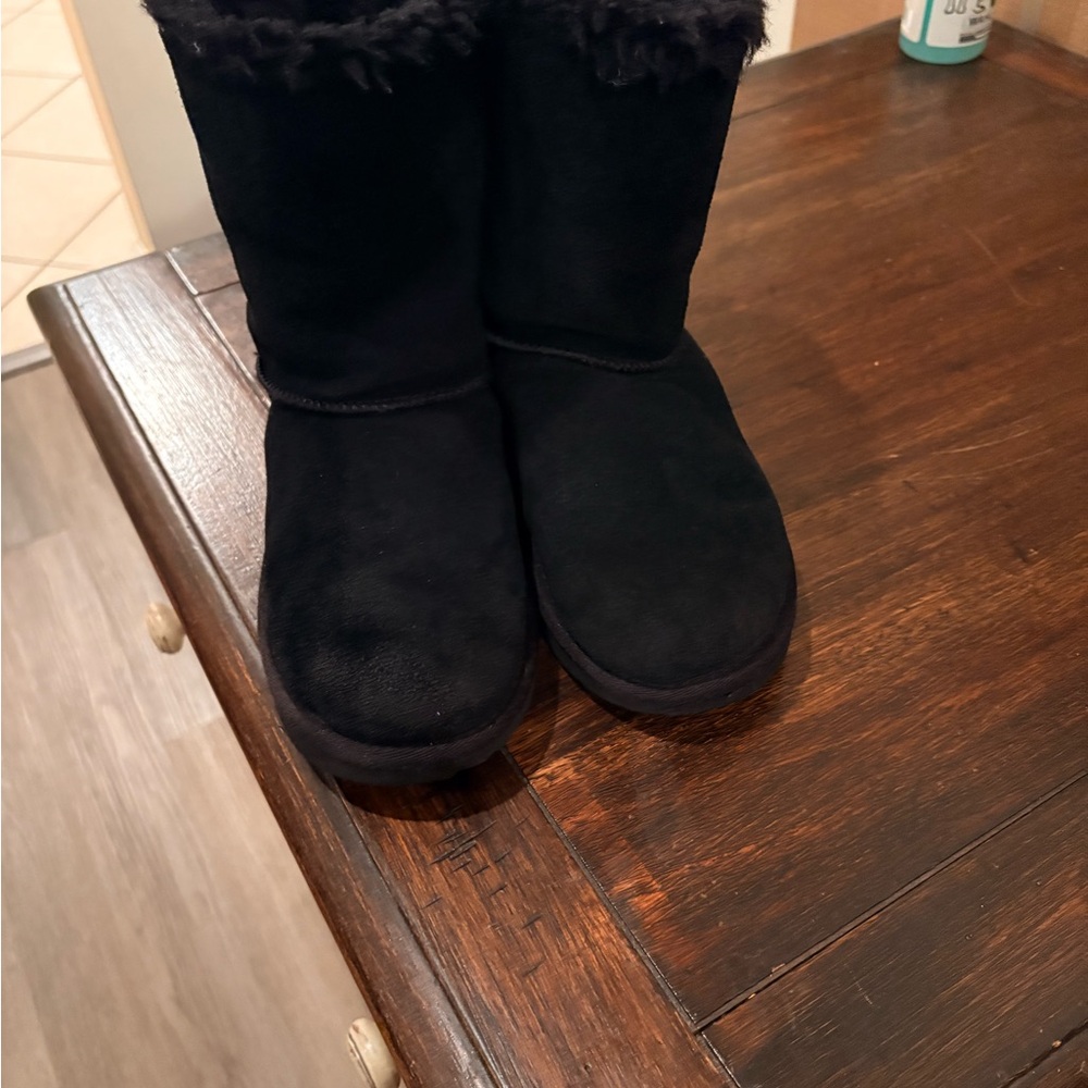 Black Suede Fur-Lined Ugg Boots